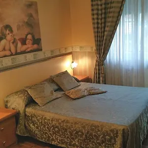 Pensjonat Petite Maison, Rzym