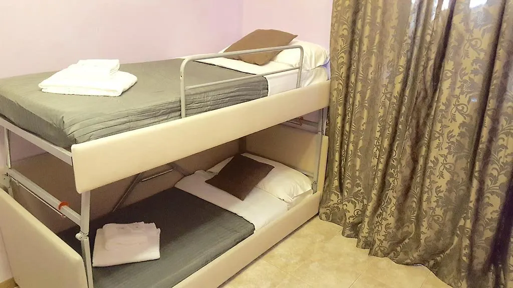 Domus Aurora Hotel Rome Guest house