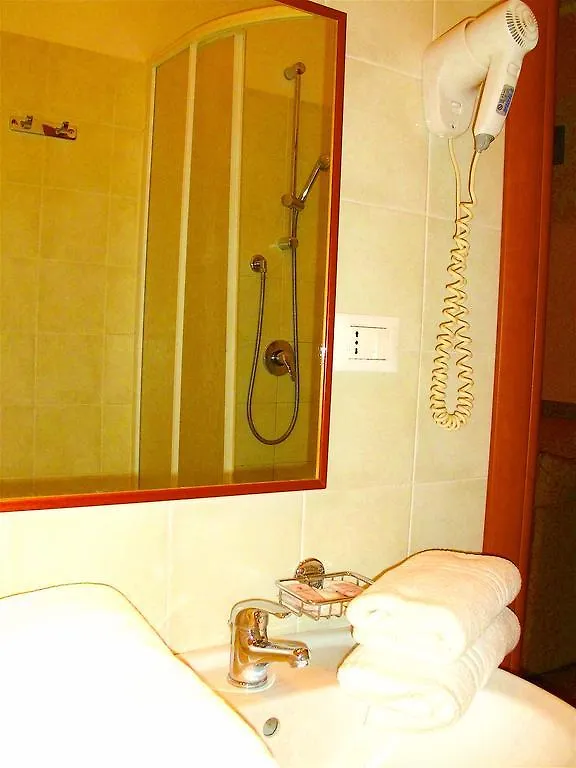 Domus Aurora Hotel Rome Guest house