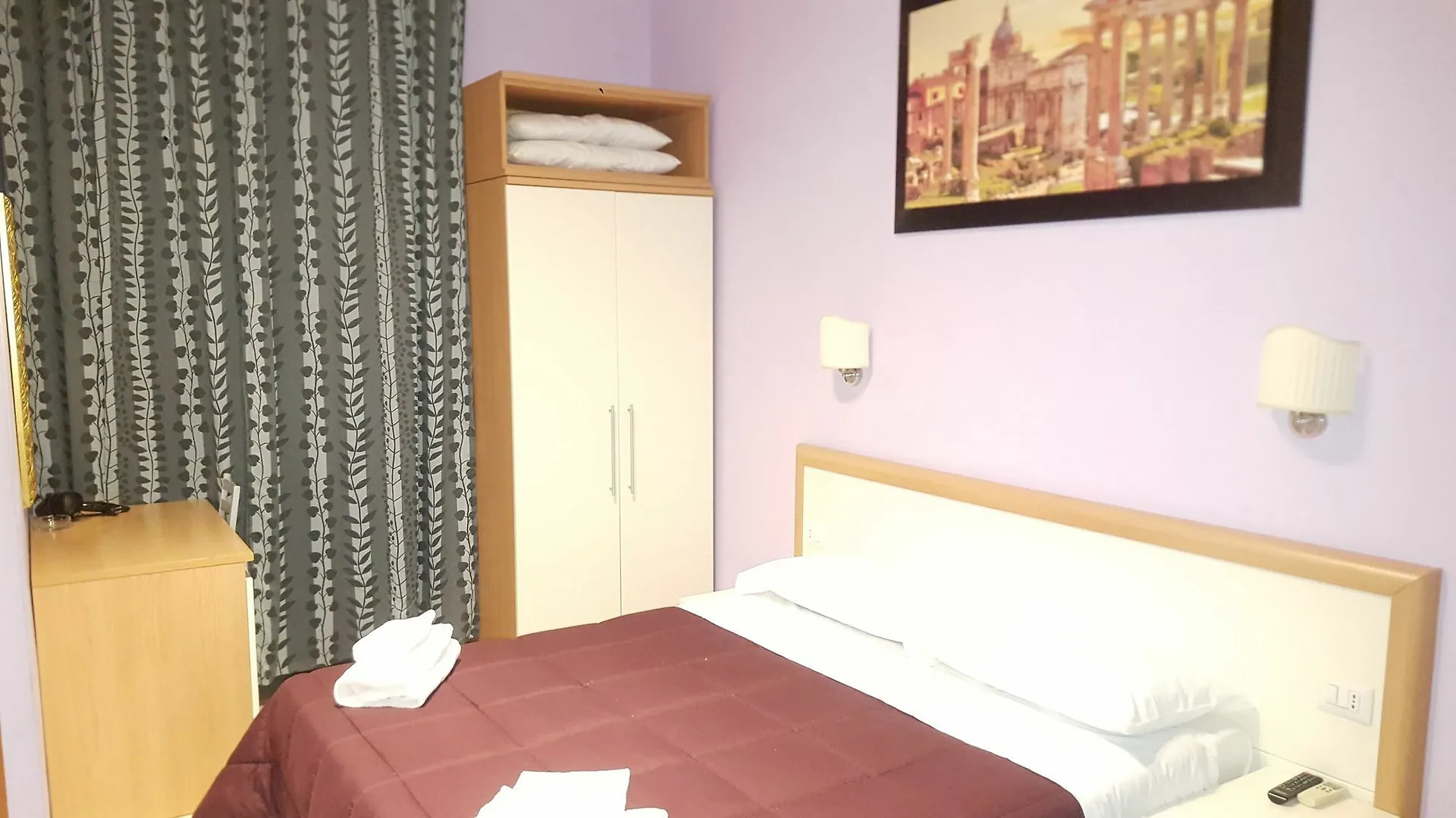 Domus Aurora Hotel Rome 3*,